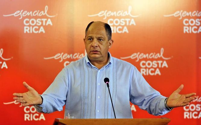 Presidente -Costa -Rica -Guillermo -Solis _LPRIMA20151215_0176_32