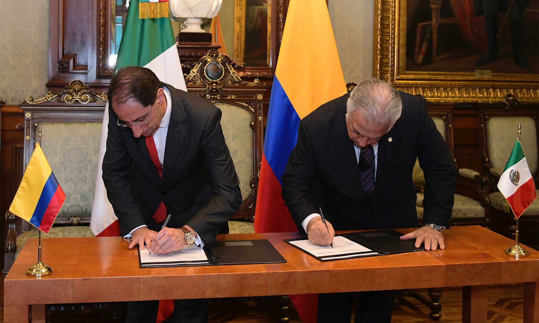 Colombia y México firman memorando para fomentar la cooperación en el sector turístico