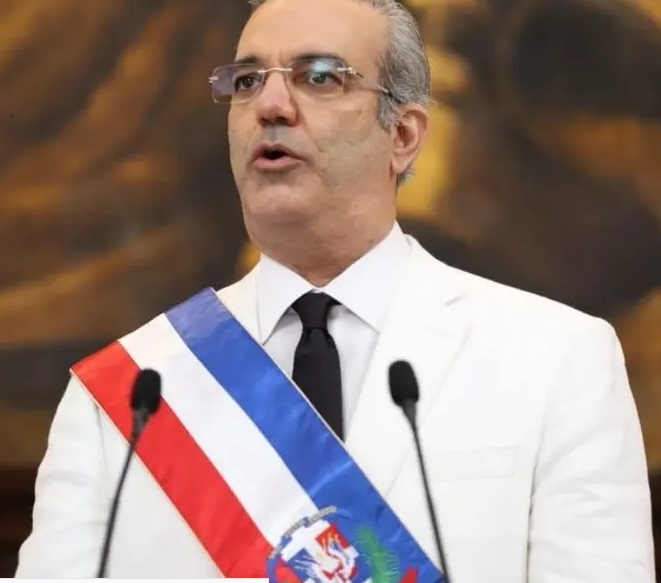 Luis Abinader asumió la Presidencia de República Dominicana