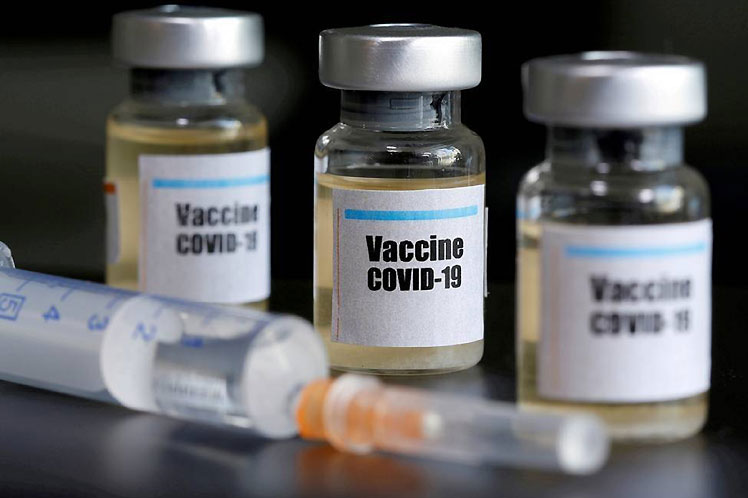 Argentina fabricará al menos 150 millones de las vacunas de Oxford