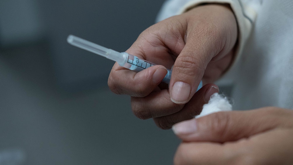 La crisis en India reducirá la oferta de vacunas en Latinoamérica, avisa la OPS
