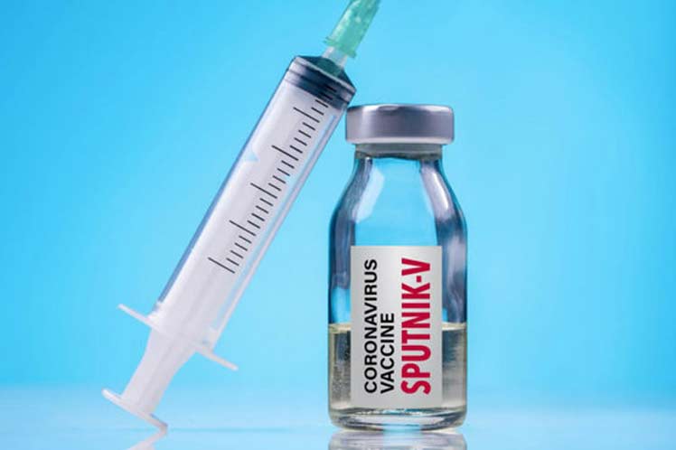 Bolivia aplica segunda dosis de vacuna Sputnik-V contra Covid-19