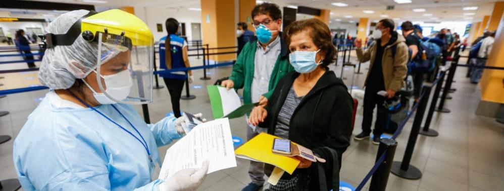  Perú suspende la cuarentena obligatoria para viajeros extranjeros y el requisito de PCR en vuelos nacionales 