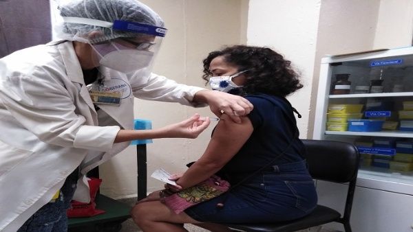 Cuba inicia ensayo de candidato vacunal Soberana 02 con 150.000 voluntarios