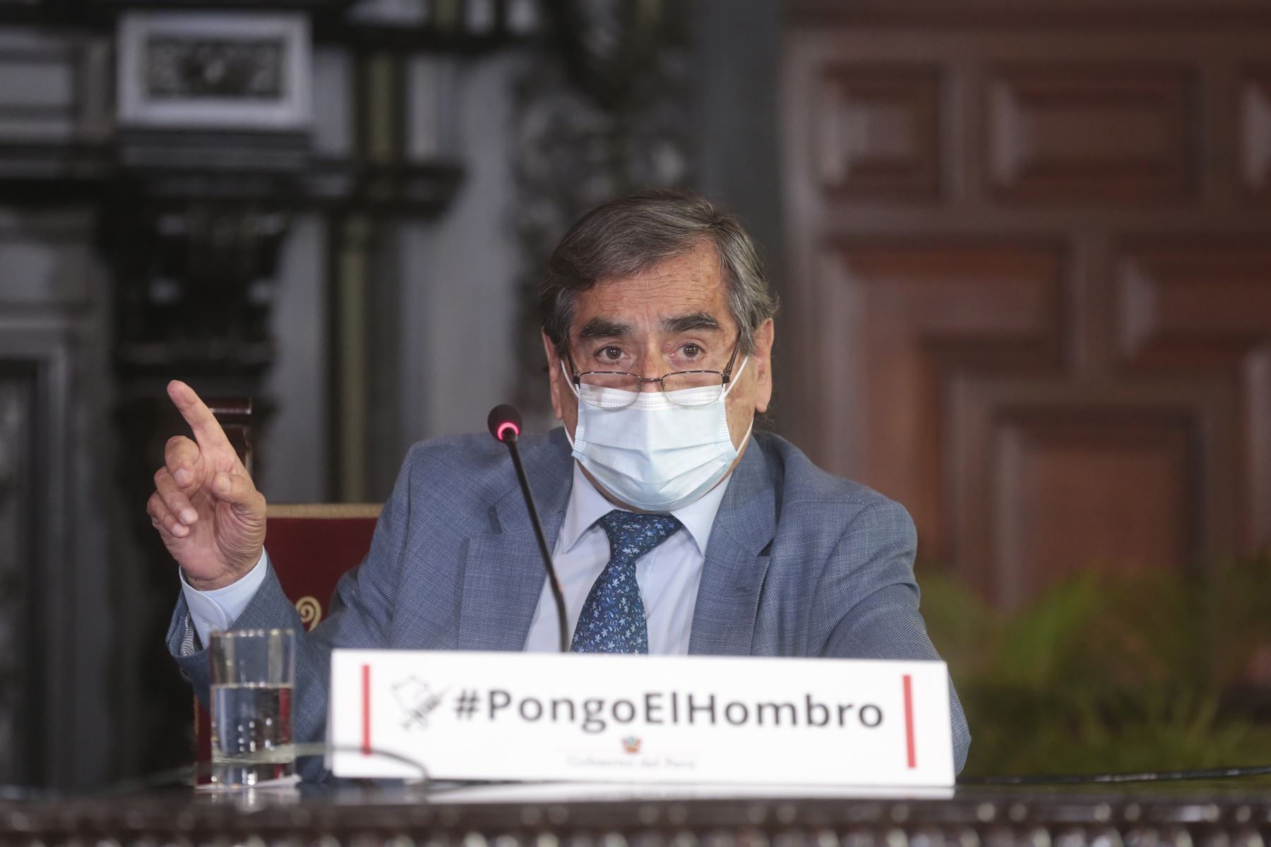 Perú: Ministro de salud estima que en abril se vacunarán 60 mil personas diarias 