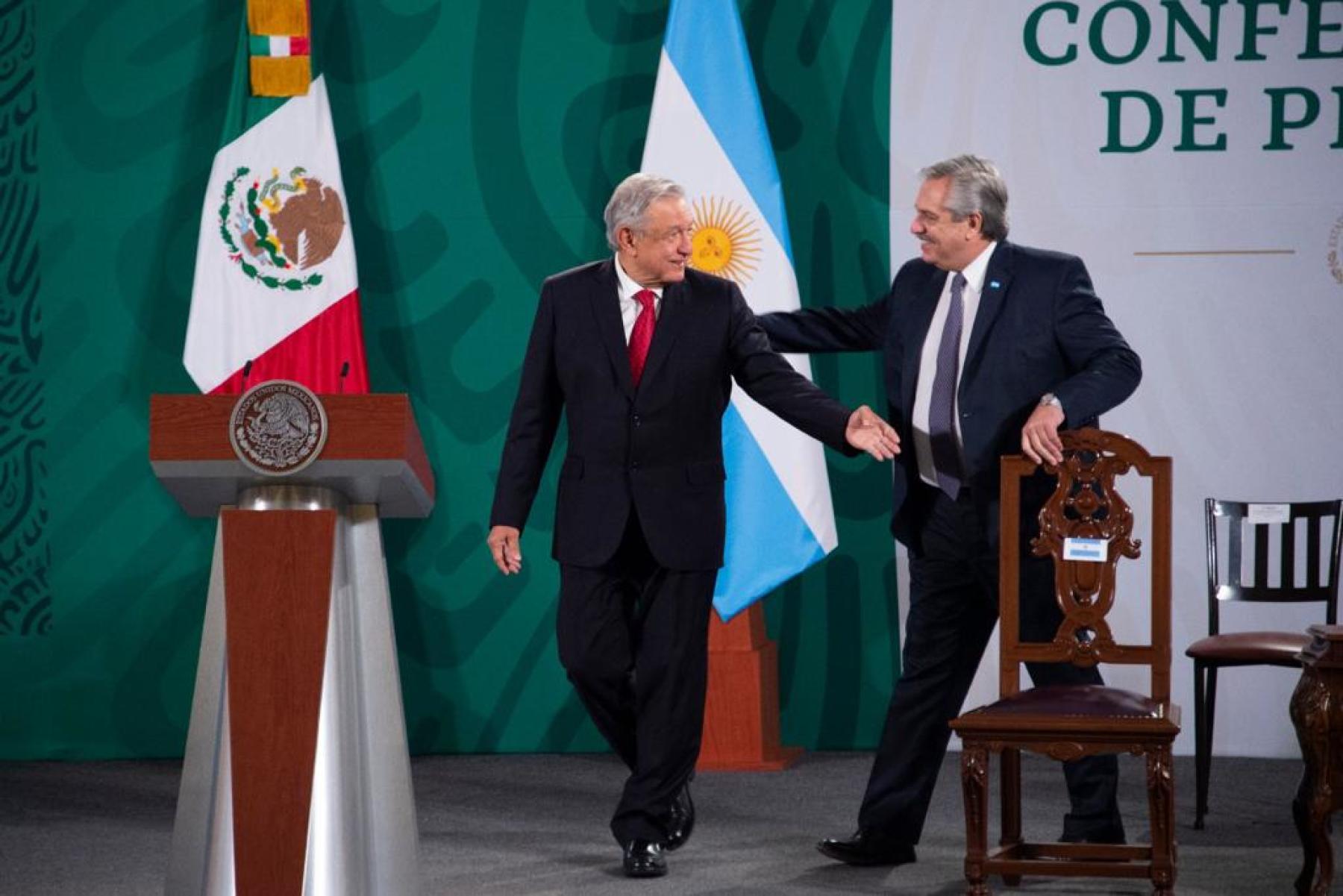  México y Argentina refrendan compromiso para surtir a América Latina de vacunas contra COVID-19 