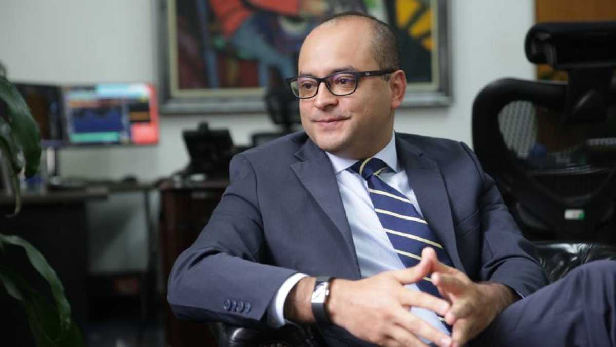Reforma tributaria y crecimiento económico, las claves para mantener el grado de inversión de Colombia, según Hacienda