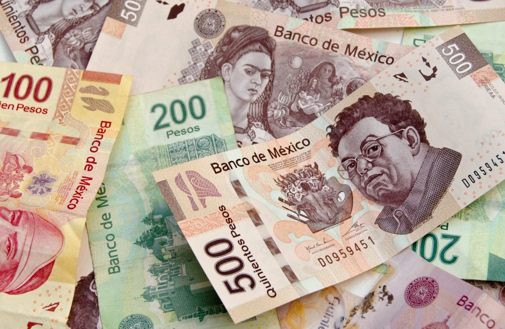 Deuda pública mexicana bajó cuatro puntos