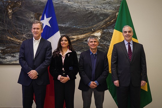 Brasil y Chile acuerdan la eliminación de la tasa de itinerancia internacional