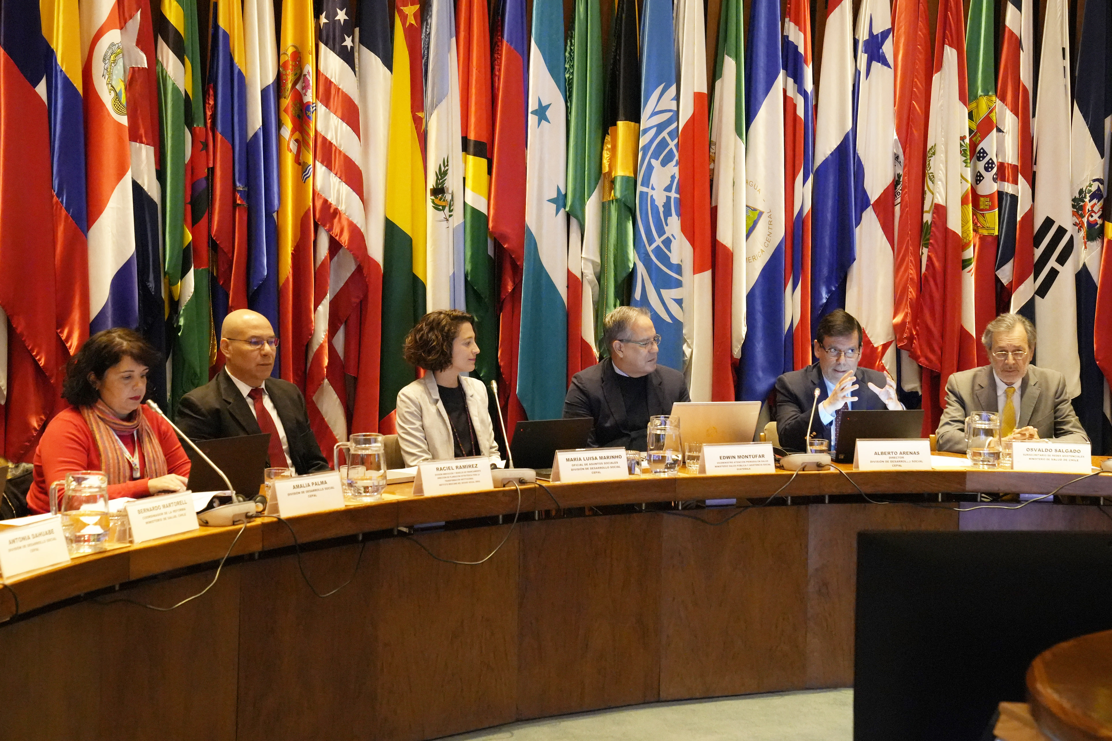 América Latina y el Caribe aúna esfuerzos para avanzar hacia la salud universal