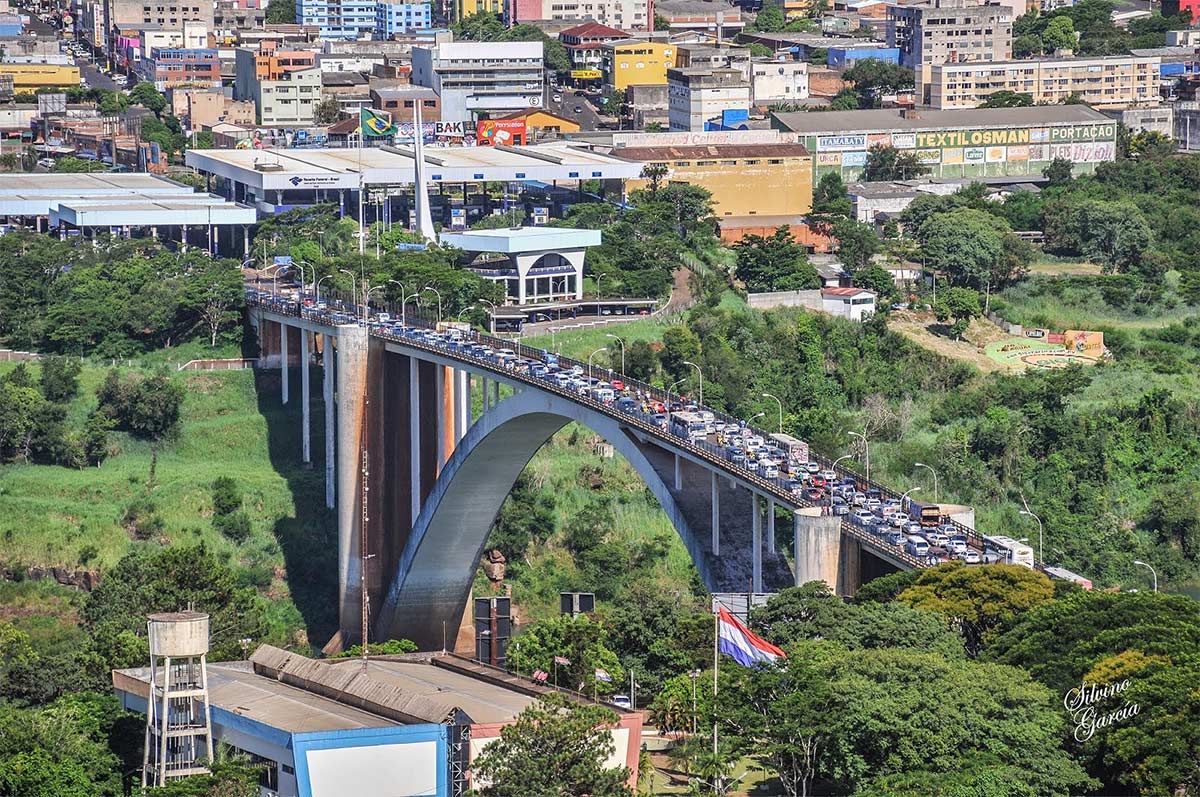 Paraguay y Brasil acuerdan intercambio de datos para agilizar pasos fronterizos