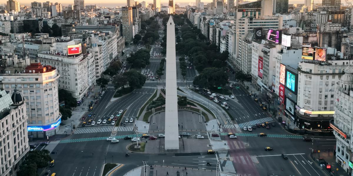 Inflación en Argentina cae por cuarto mes consecutivo y se ubica en el 8,8 % mensual