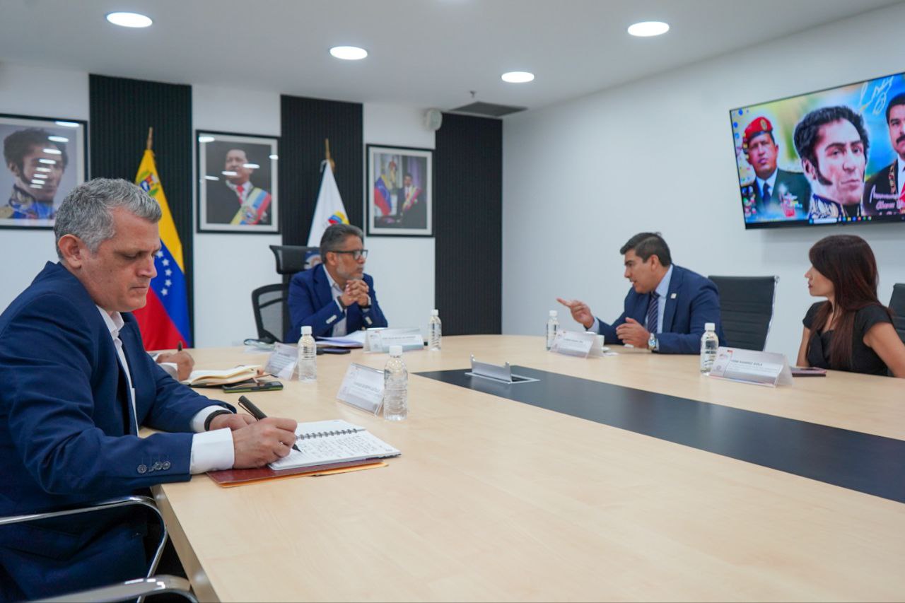 Ministerio de Industrias de Venezuela y SELA evalúan oportunidades de cooperación interinstitucional