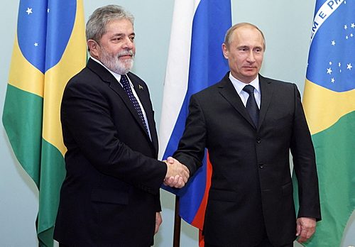 Putin y Lula expresan interés en ampliar cooperación entre Rusia y Brasil