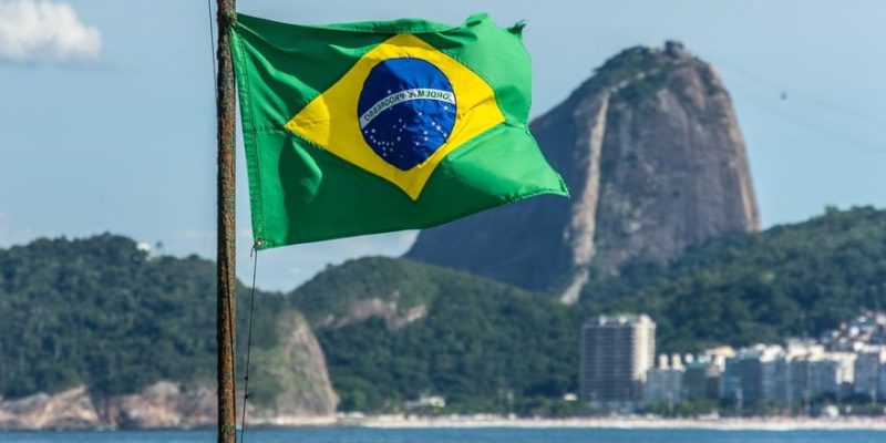 Mercado financiero eleva al 2,46 % el crecimiento del PIB de Brasil este año