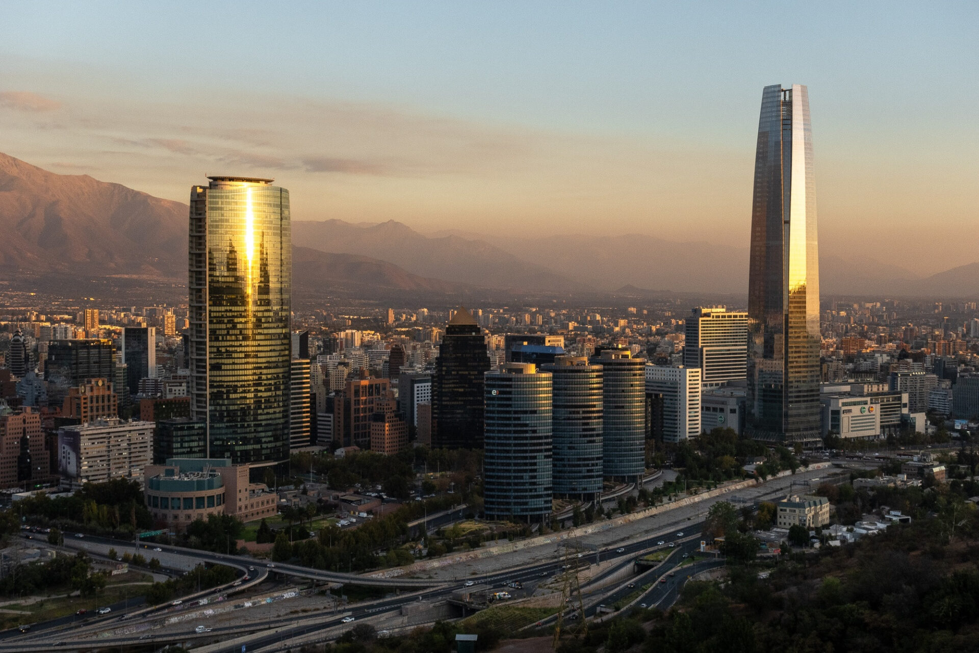 BID apoya a Chile para acelerar la transición hacia una economía neutral en carbono y resiliente