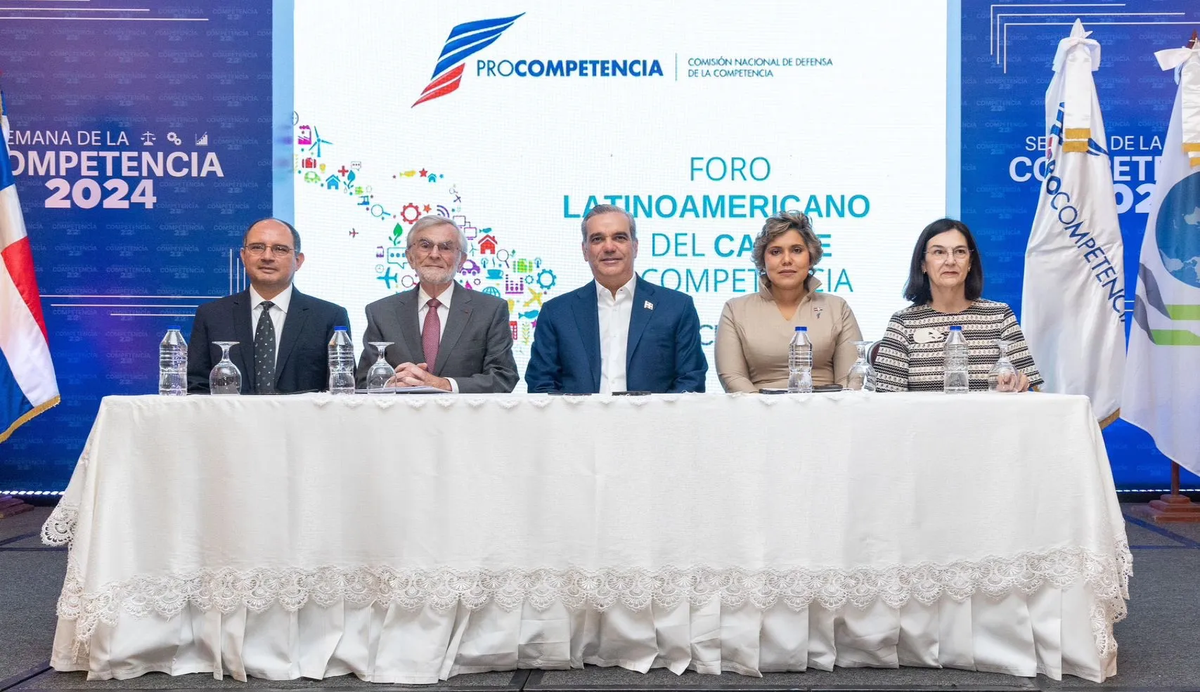 Al inaugurar el Foro Latinoamericano y del Caribe de la Competencia 2024, Luis Abinader aseguró Dominicana alcanzará los $4,500 millones en inversión extranjera directa 