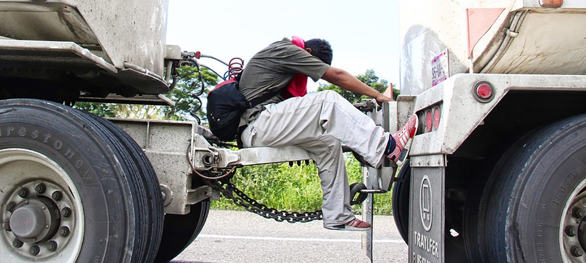 Migrante cruzando por Chiapas, en México, de camino a Estados Unidos.  Imagen tomada en 2018.