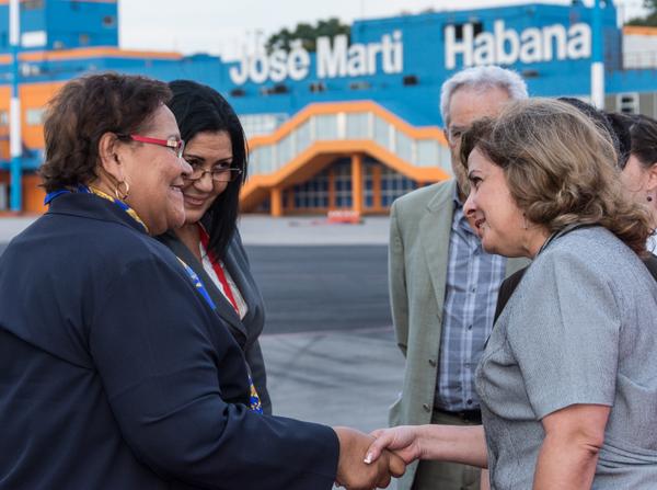 Maria -esther -reus -recibe -a -presidenta -de -la -colectividad -territorial -de -saint -martin -foto -marcelino -vazquez