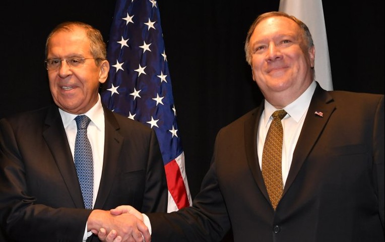 Pompeo Lavrov